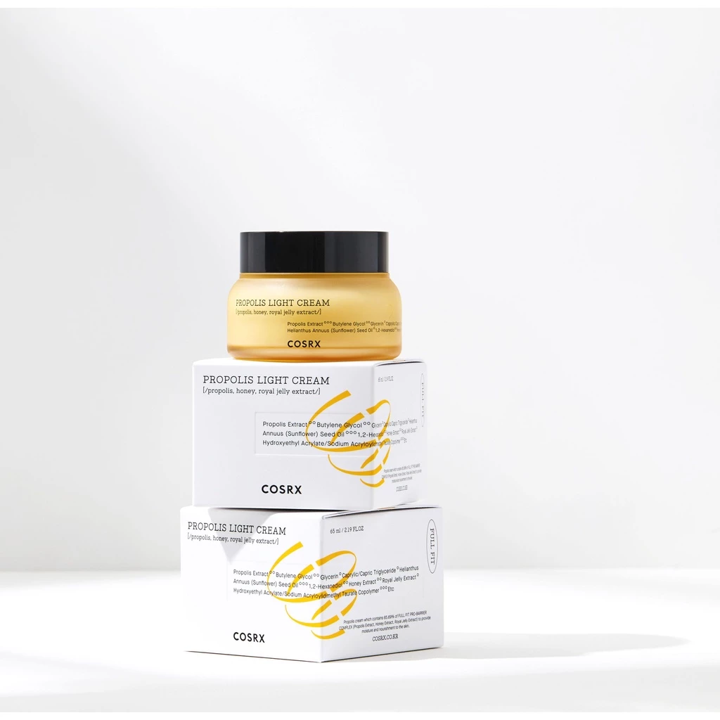 COSRX Propolis Light Cream 65ml ครีมบำรุงให้ความชุ่มชื้นที่มีส่วนผสมของ Black Bee Propolis Complex ชะลอการเกิดริ้วรอย